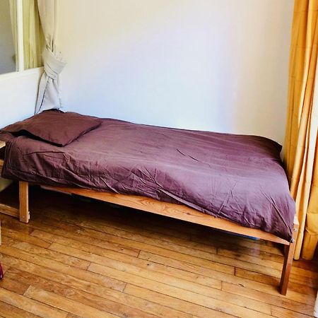 Appartement De Charme De 60 M2 Entre Montmartre Et Batignolles Paris Luaran gambar